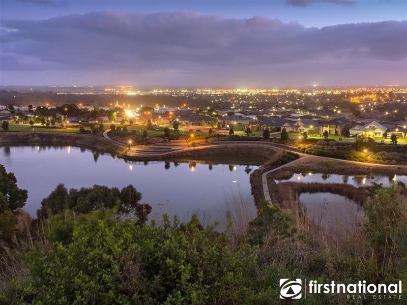 4 Ontario Drive, Pakenham VIC 3810