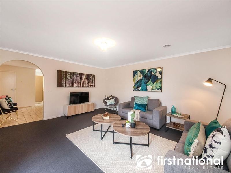 1/13 Nandina Road, Narre Warren VIC 3805
