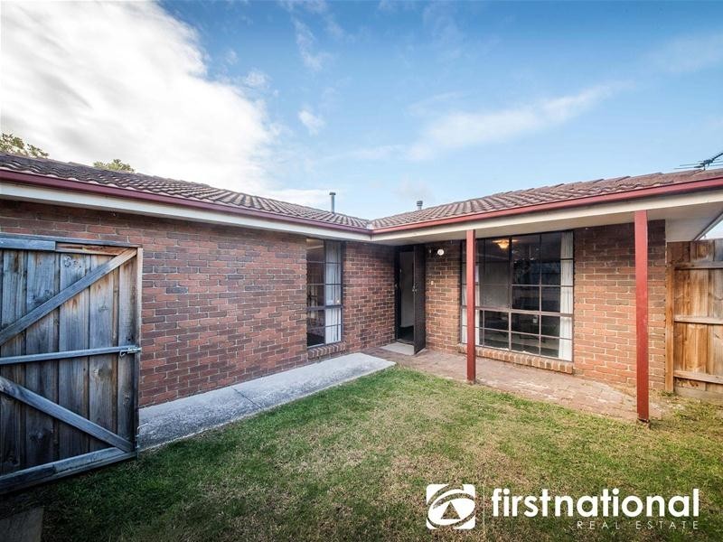 1/13 Nandina Road, Narre Warren VIC 3805