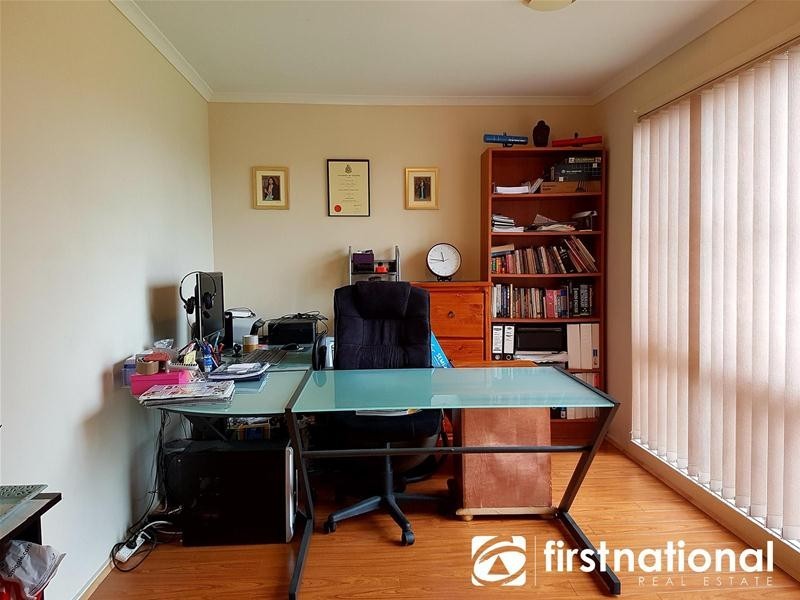 6 Demint Walk, Narre Warren South VIC 3805