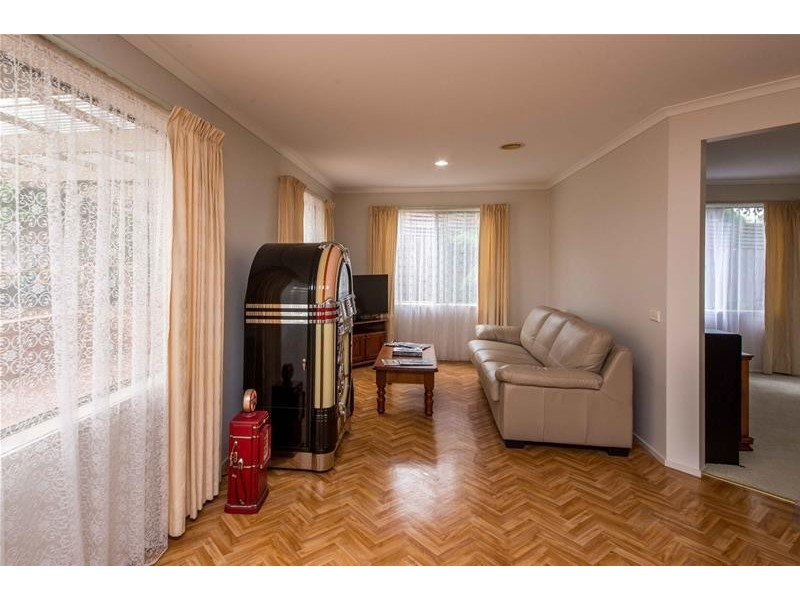 12 Greendale Court, Narre Warren VIC 3805