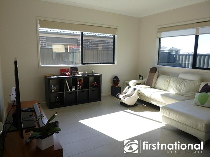 47 Arbourlea Boulevard, Cranbourne North VIC 3977