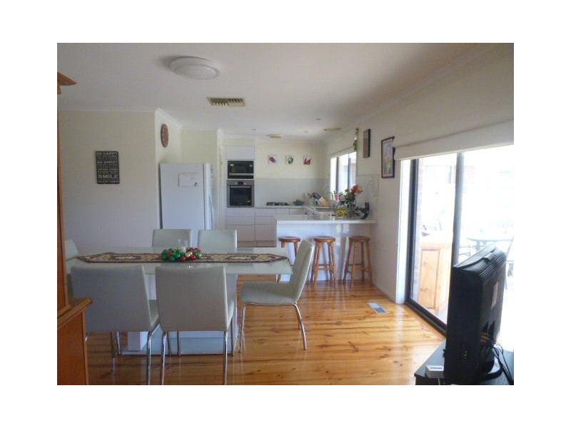 24 Glenburn Drive, Hallam VIC 3803