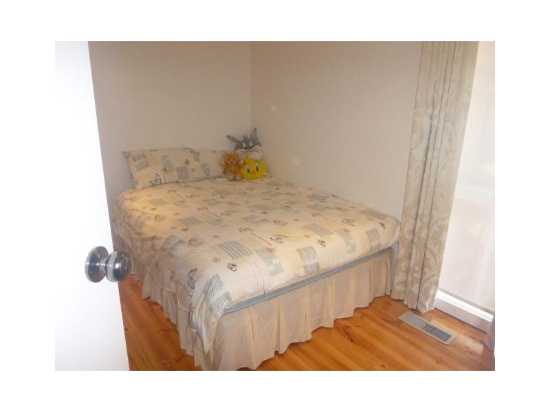 24 Glenburn Drive, Hallam VIC 3803