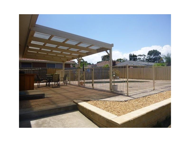 24 Glenburn Drive, Hallam VIC 3803