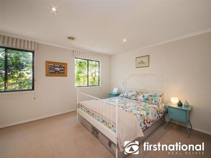 24 Flinders Chase, Pakenham VIC 3810