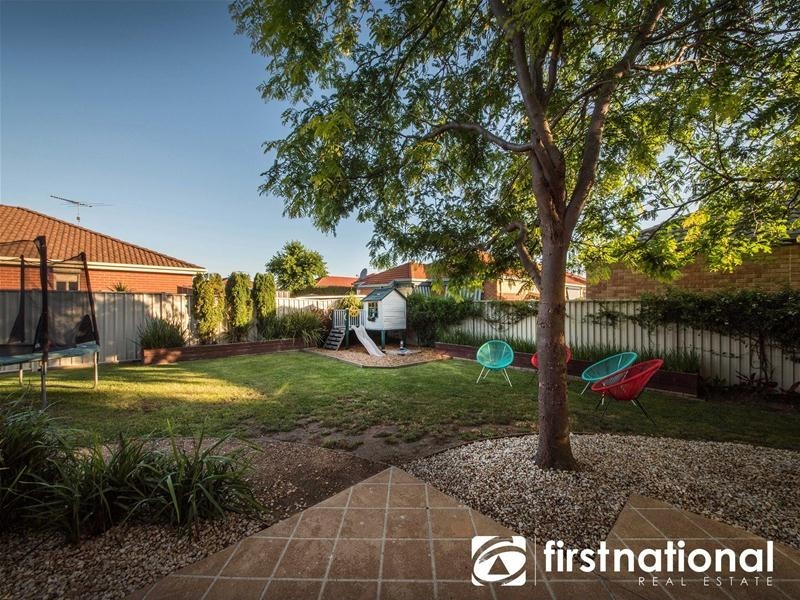 24 Flinders Chase, Pakenham VIC 3810