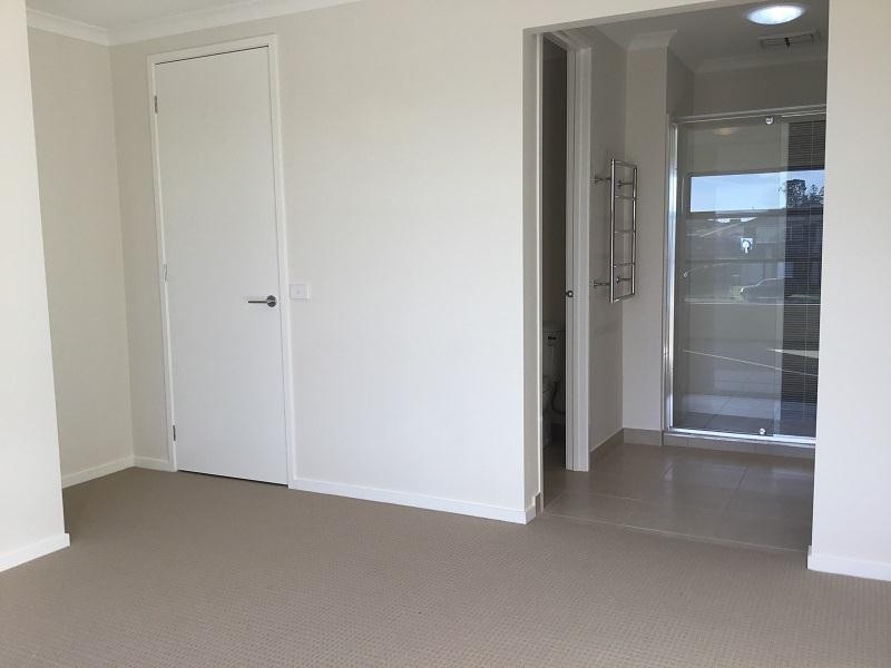 37 Bellario Circuit, Clyde North VIC 3978