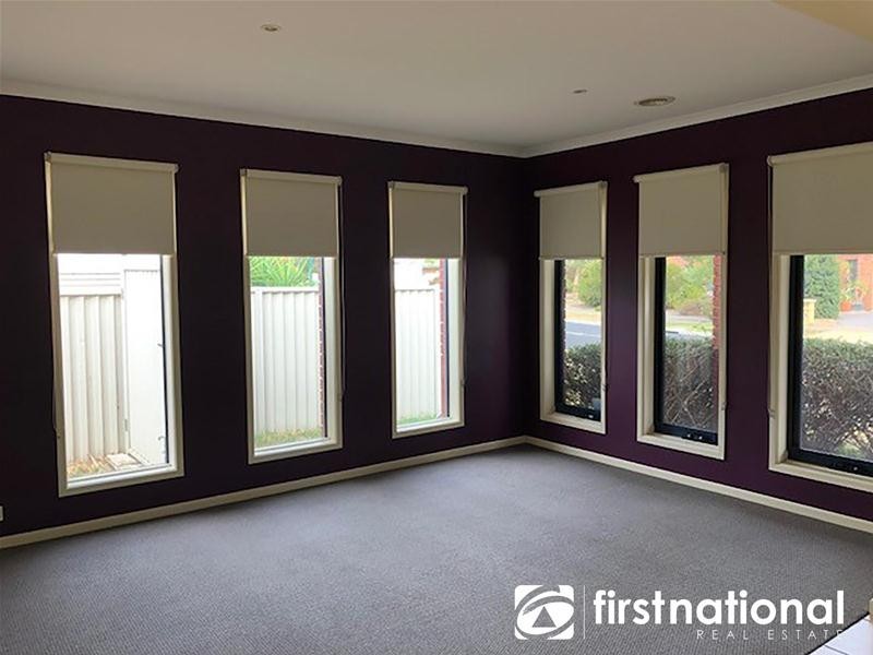 4 Latrobe Avenue, Pakenham VIC 3810