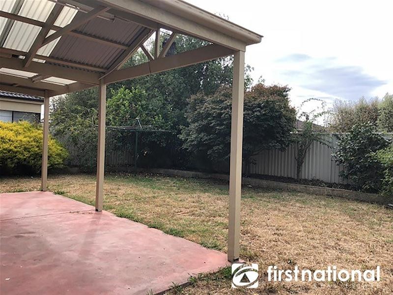 4 Latrobe Avenue, Pakenham VIC 3810
