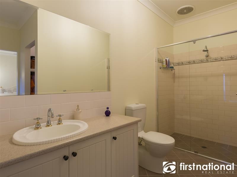 81 The Parkway, Pakenham VIC 3810