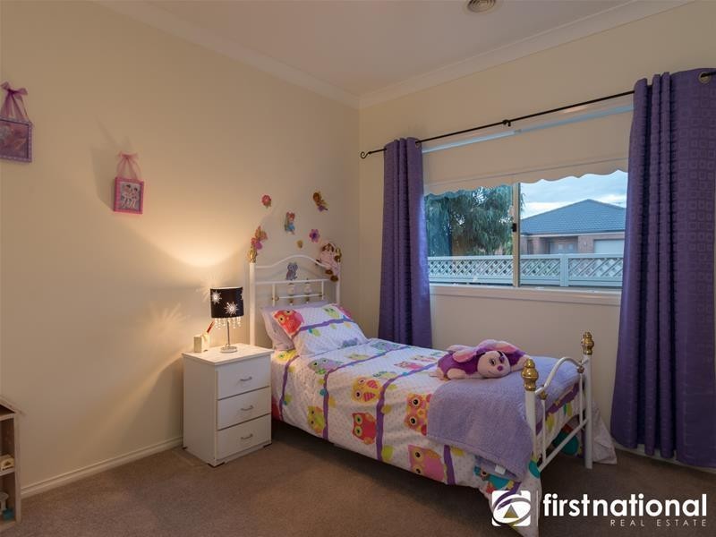 81 The Parkway, Pakenham VIC 3810