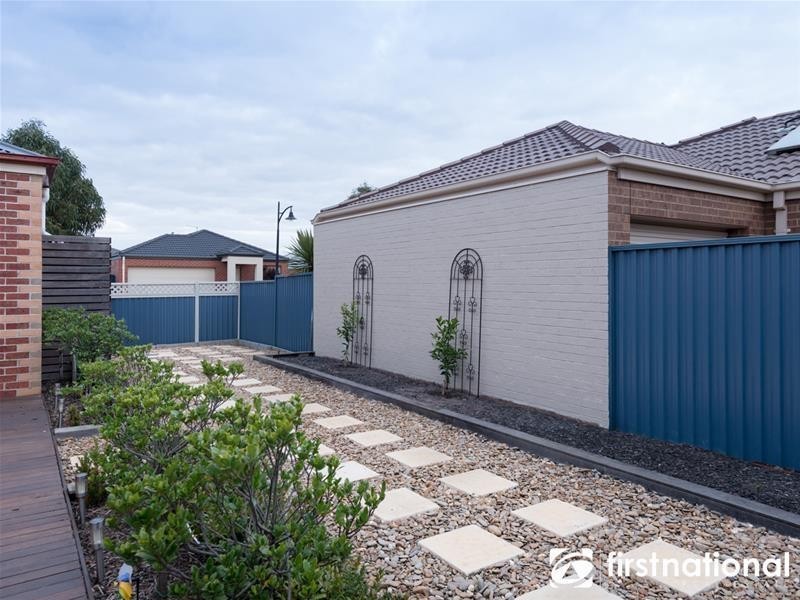 81 The Parkway, Pakenham VIC 3810