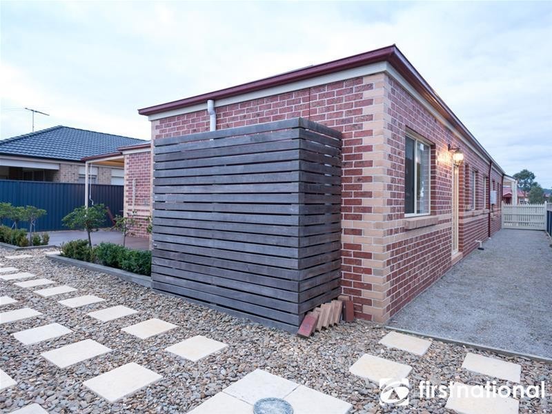 81 The Parkway, Pakenham VIC 3810