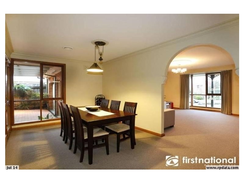 13 Howell Drive, Berwick VIC 3806