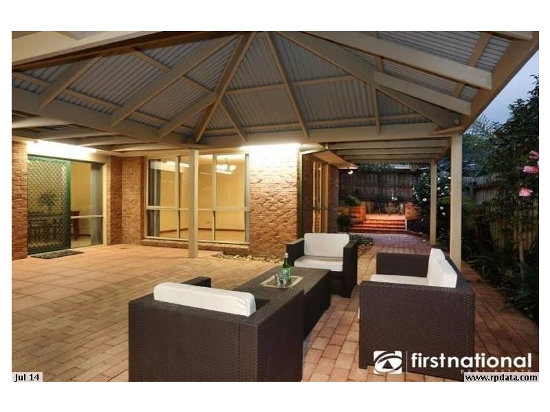 13 Howell Drive, Berwick VIC 3806