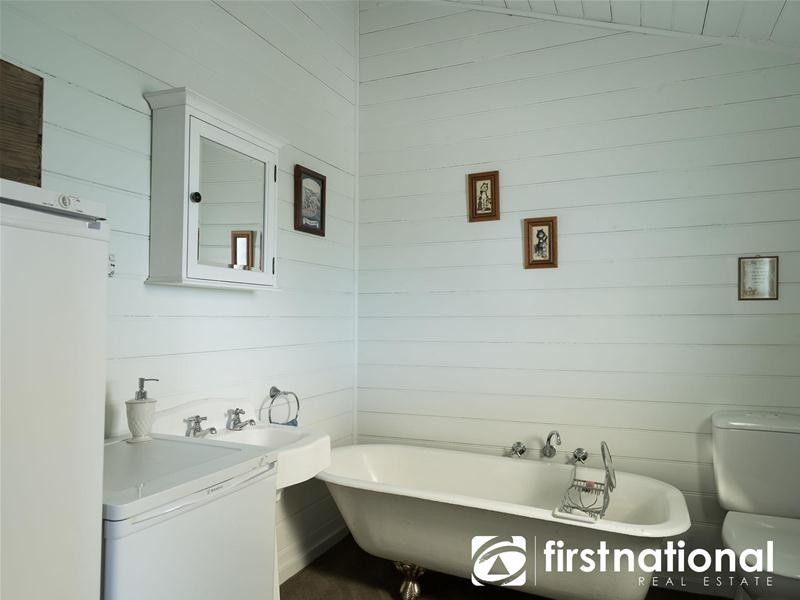 230 Princes Highway, Beaconsfield VIC 3807