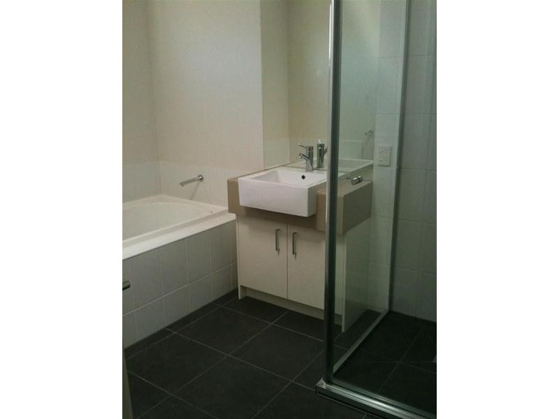 39 Hammond Crescent, Officer VIC 3809