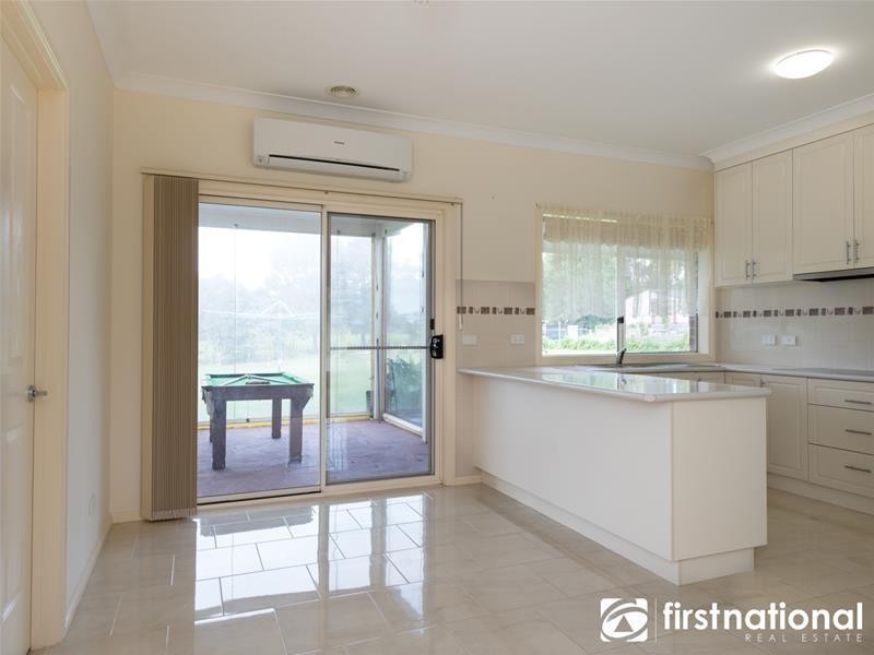 8 Gwen Meredith Drive, Bunyip VIC 3815