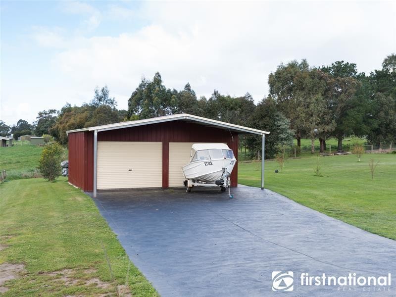 8 Gwen Meredith Drive, Bunyip VIC 3815