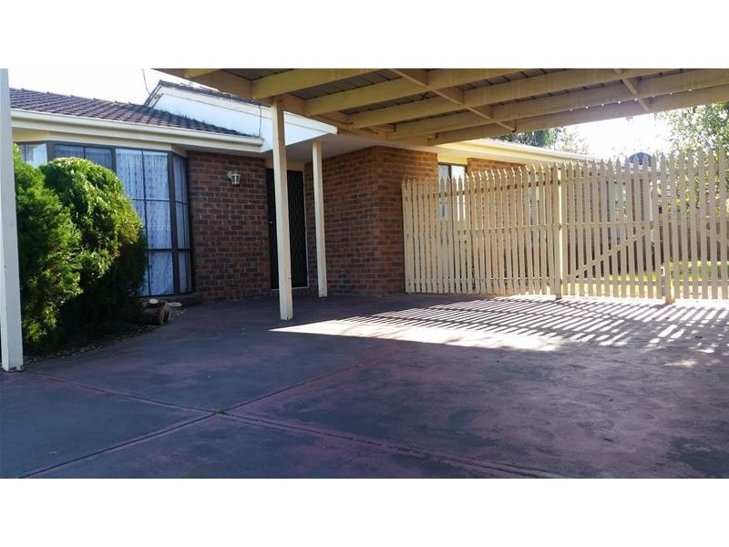6 Marson Crescent, Hallam VIC 3803