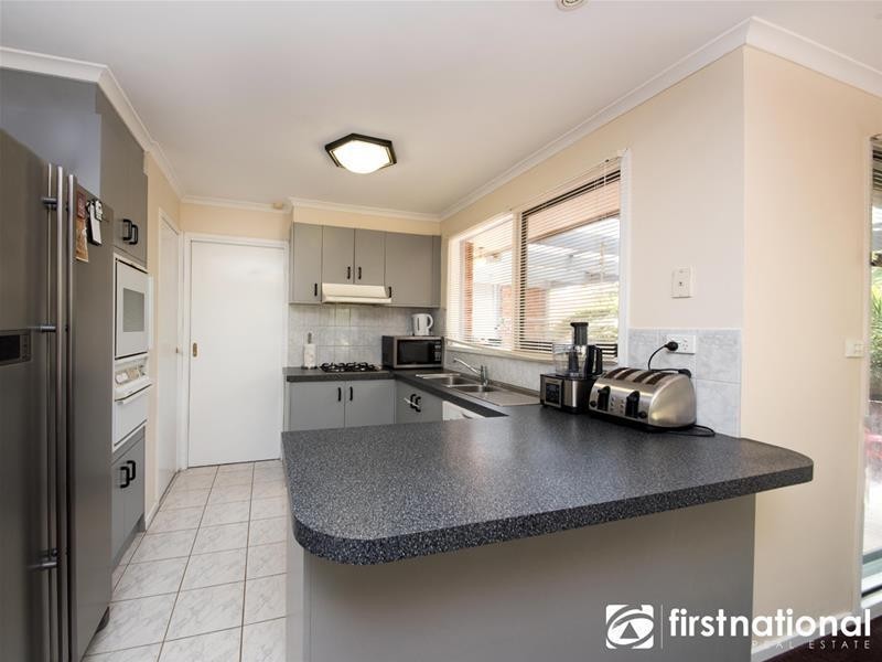 66 Lakeview Drive, Narre Warren South VIC 3805