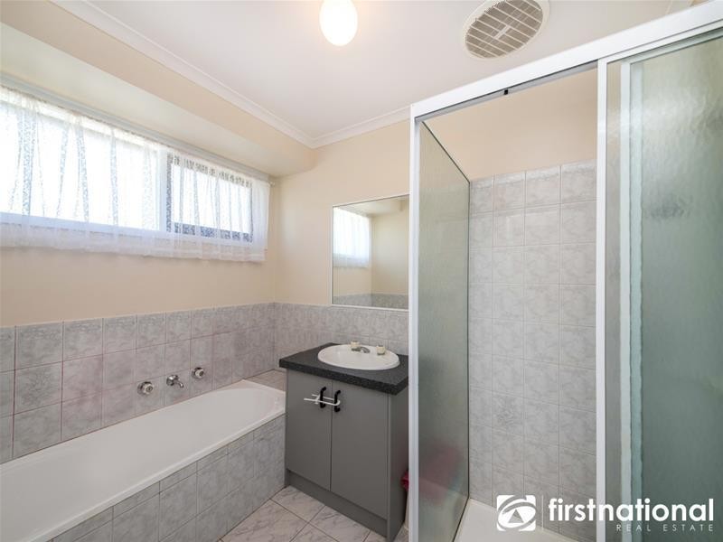 66 Lakeview Drive, Narre Warren South VIC 3805