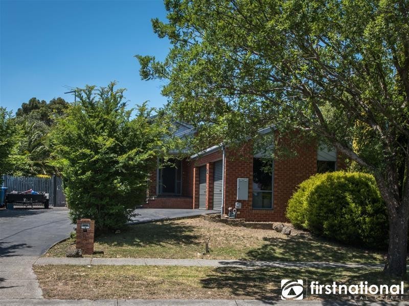 66 Lakeview Drive, Narre Warren South VIC 3805