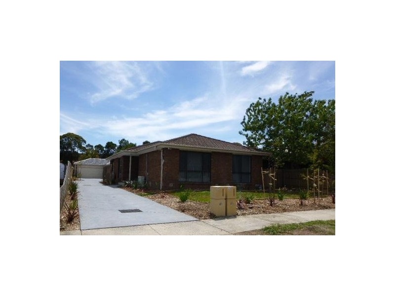 45 Strathavan Drive, Berwick VIC 3806