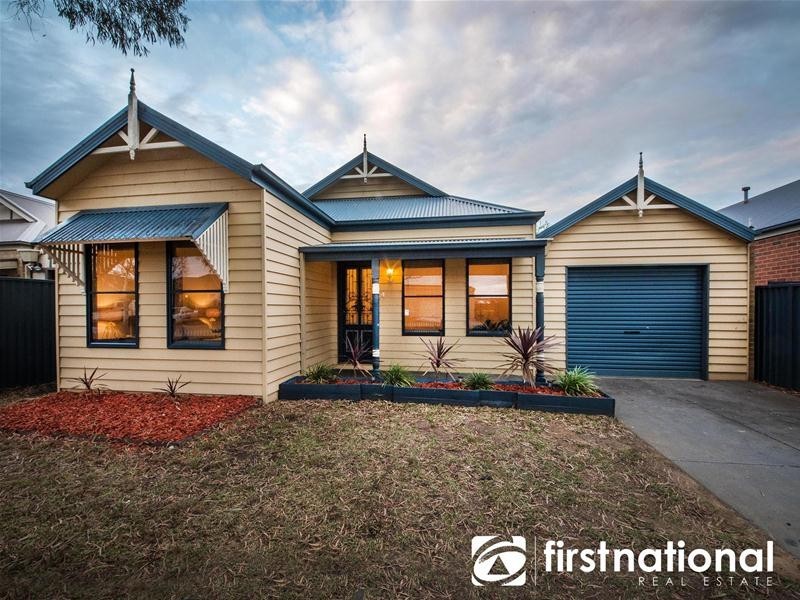 22 Mallee Circuit, Pakenham VIC 3810