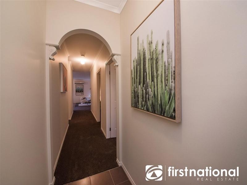 22 Mallee Circuit, Pakenham VIC 3810