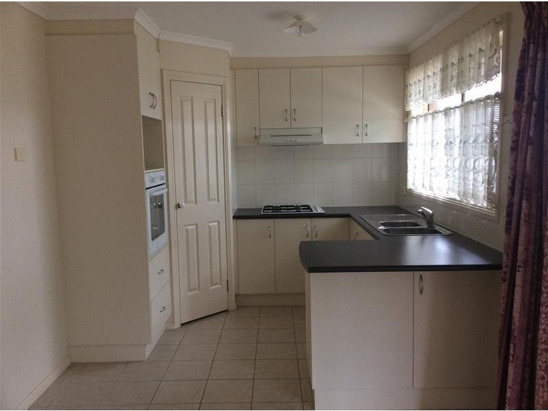 32 Silver Gum Drive, Pakenham VIC 3810