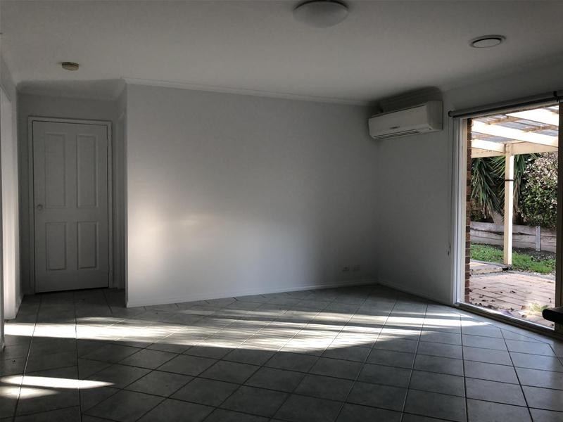 3 Wilmott Close, Berwick VIC 3806