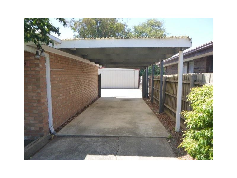 9 Elandra Way, Cranbourne West VIC 3977