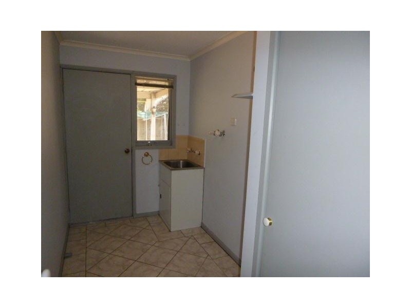 9 Elandra Way, Cranbourne West VIC 3977