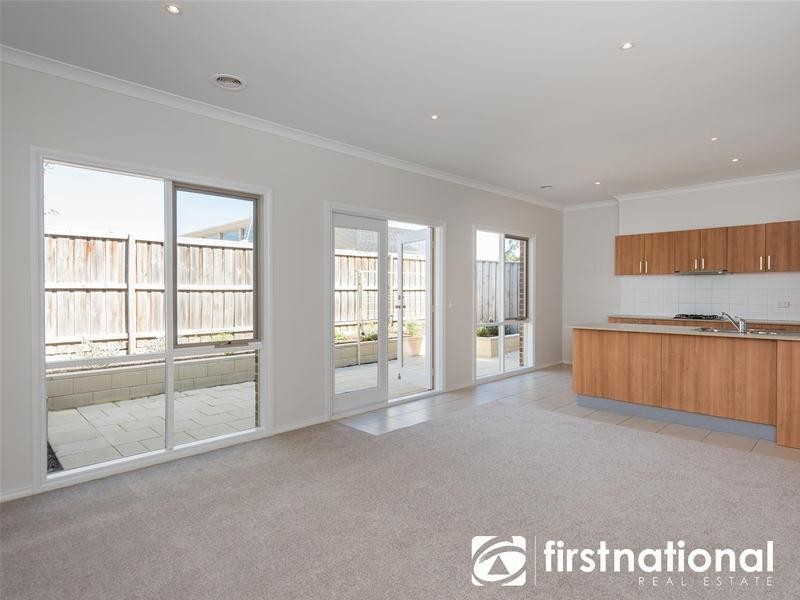 7 Hickory Drive, Narre Warren South VIC 3805