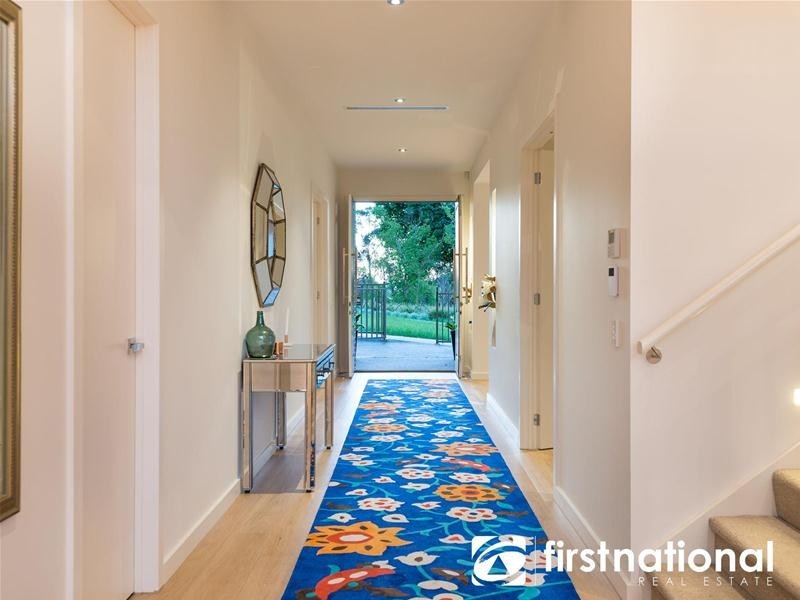 1 Savile Place, Narre Warren VIC 3805