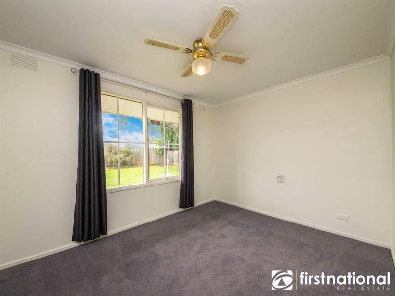 8 Mill Street, Pakenham VIC 3810
