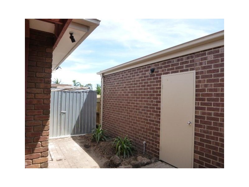 45 Strathavan Drive, Berwick VIC 3806