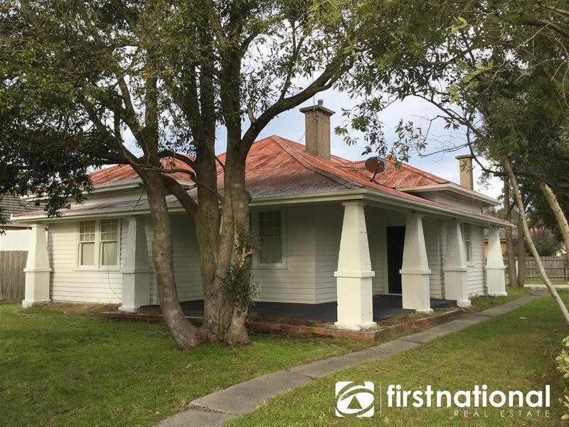 39 Main Street, Pakenham VIC 3810