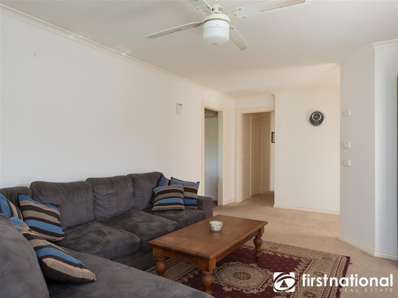 1/12 Henty Street, Pakenham VIC 3810