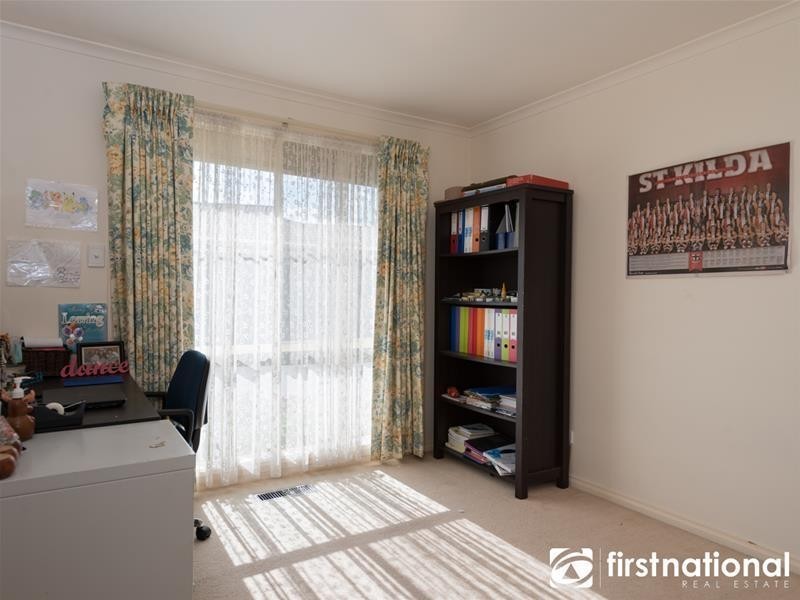 1/12 Henty Street, Pakenham VIC 3810