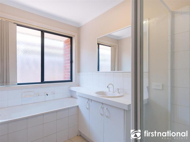 1 Neesan Court, Hampton Park VIC 3976