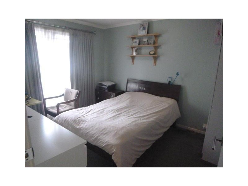 39 Melzak Way, Berwick VIC 3806