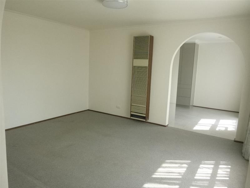 86 Prospect Hill Road, Narre Warren VIC 3805