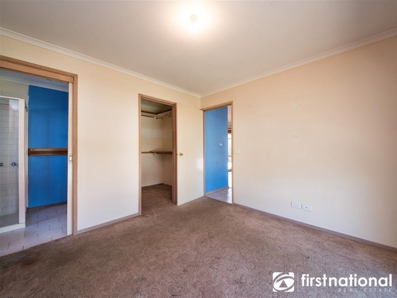 9 Broome Crescent, Cranbourne North VIC 3977