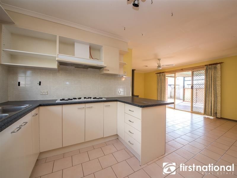 9 Broome Crescent, Cranbourne North VIC 3977