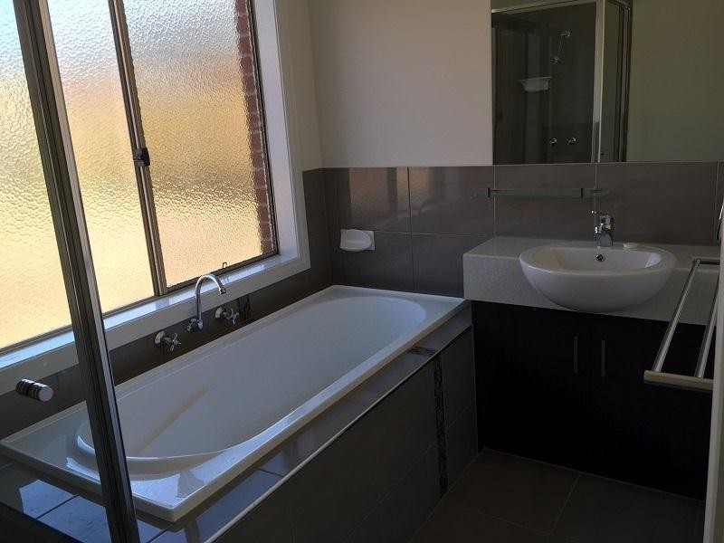 305 (Lot) Featherdown Way, Clyde North VIC 3978