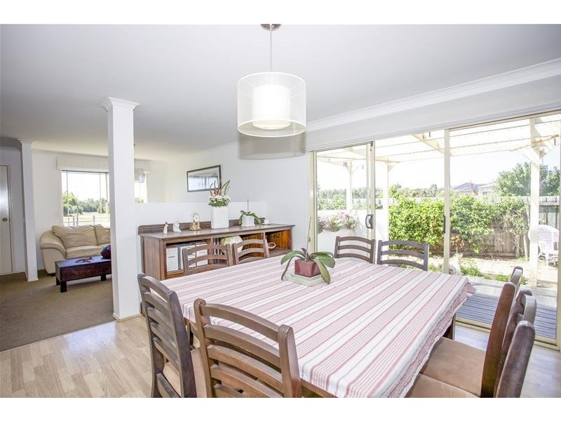 35 Filmer Crescent, Narre Warren South VIC 3805