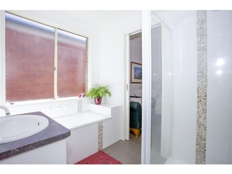 35 Filmer Crescent, Narre Warren South VIC 3805